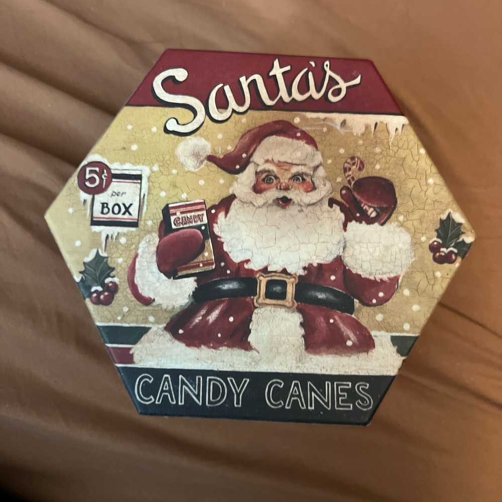 LANG Santa's Candy Canes box with amazing smelling candles NWT